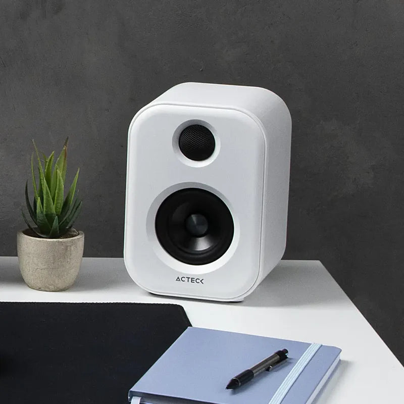 Bocina Acteck Dynamic Exact Bs650 / Bluetooth Para Escritorio / Bluetooth 5.0, Aux 3.5 Mm Y Usb / 50 W / Pantalla Led / Control Remoto / Blanca / Ac-935883