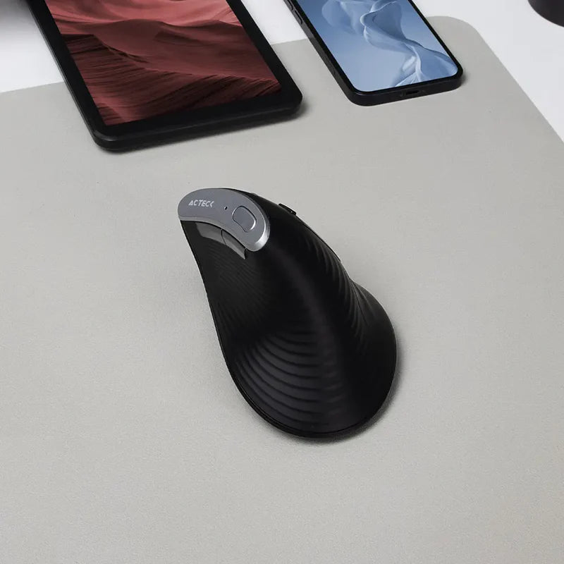 Mouse Acteck Virtuos Fitt Pro Mi770 / Vertical / Ergonomico / Inalambrico / Dual - Usb - Bluetooth / Recargable / Optico / 2400 Dpi Ajustable / 8 Botones Scroll / Negro / Ac-936200