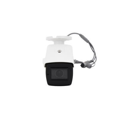Bullet TURBOHD 4K (8Megapixeles) / Lente Mot. 2.7 a 13.5 mm / Potente IR EXIR de 80 mts / Exterior IP67 / 12 Vcc - 24 VCA / dWDR