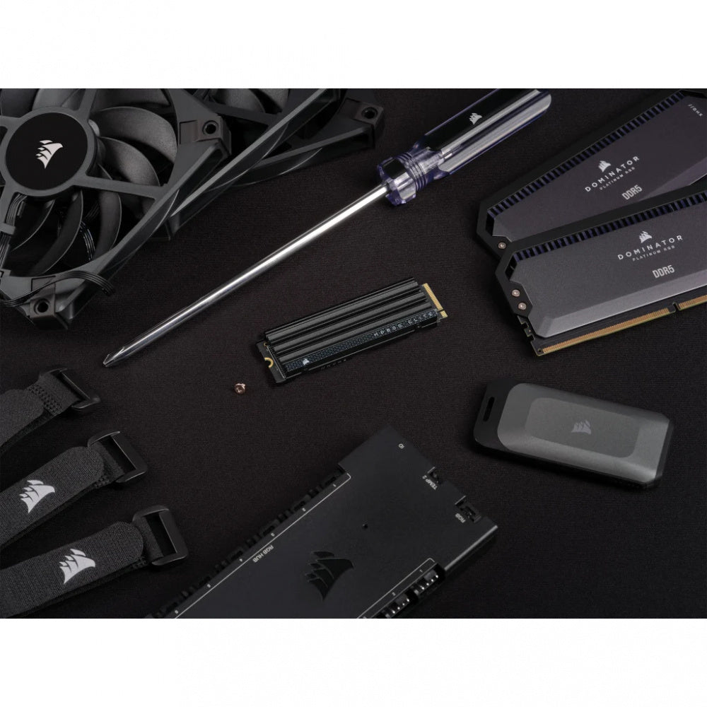 Unidad De Estado Solido Interno Corsair Mp600 Elite 2tb M.2 2280 Nvme Pcie Gen 4x4 Lectura 7000mb/s Escrit 6500mb/s Disipador (cssd-f2000gbmp600ehs)