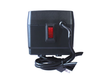 Regulador De Voltaje Smartbitt Sbavr1350 1350va / 675w 120v 8 Contactos, Proteccion De Lnea Telefonica Rj-11