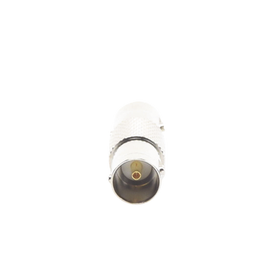 Adaptador Tipo Barril Para 75 Ohm, De Conector Bnc Hembra A Bnc Hembra, Níquel/ Oro/ Teflón.
