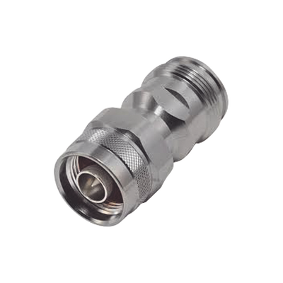 Adaptador En Línea De Conector 4.3-10 Hembra A N Macho, Bronce Blanco/ Plata/ Teflón.