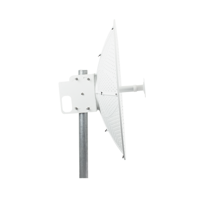 Antena direccional para C5x, C6x y B5x, Guía de onda para mantener la integridad de la señal y minimiza la pérdida en transmisión , 4.9 - 6.5 GHz, 3 ft, Ganancia de 34 dBi, Montaje incluido
