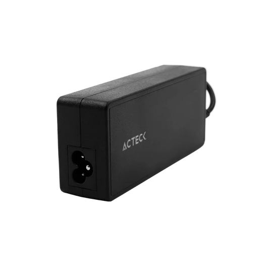 Cargador Universal Acteck Energon Roam Cu494 / Para Laptop / Salida 90 W / Adaptador / 12 Conectores / Ac-937191