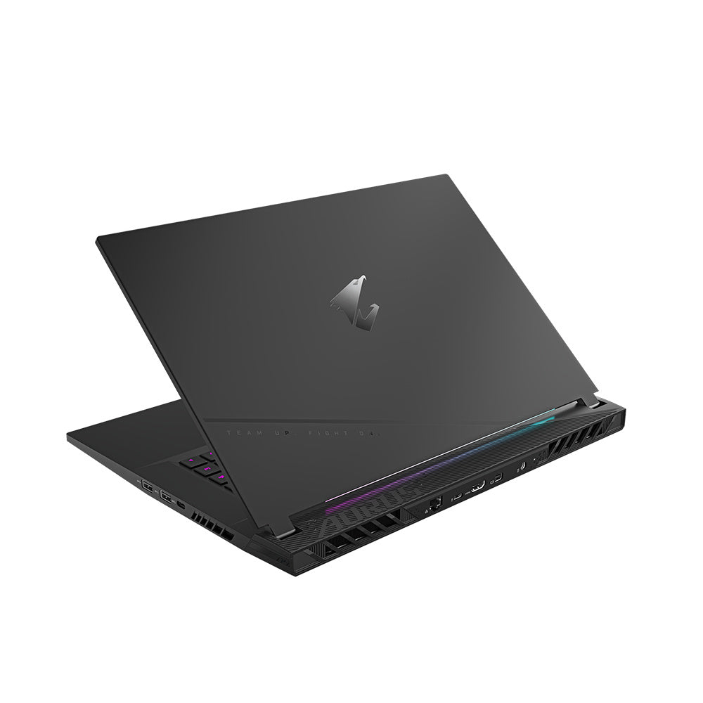 Laptop Portatil Gigabyte Aorus 15 9sf-e3la754sh / Procesador I5-12500h 4.5ghz / Rtx 4070 8gb / 16gb Ram / Ssd 1tb / Win 11 Home / Gamer