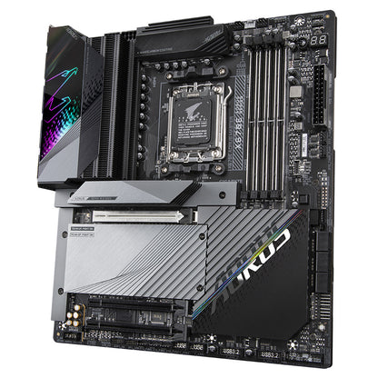 Mb Gigabyte X670e Aorus Master Amd S-am5 7a Gen/4x Ddr5 5200/hdmi/m.2/4x Usb3.2/usb-c/atx/gaming