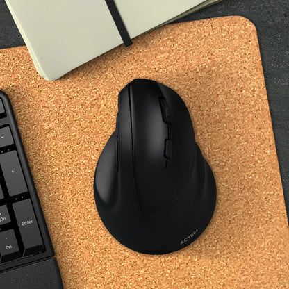 Mouse Acteck Virtuos Fitt Mi520 / Ergonomico / Vertical / Inalambrico / Dual Bluetooth Adaptador Usb / 2400 Dpi / Recargable / Negro / Ac-936224