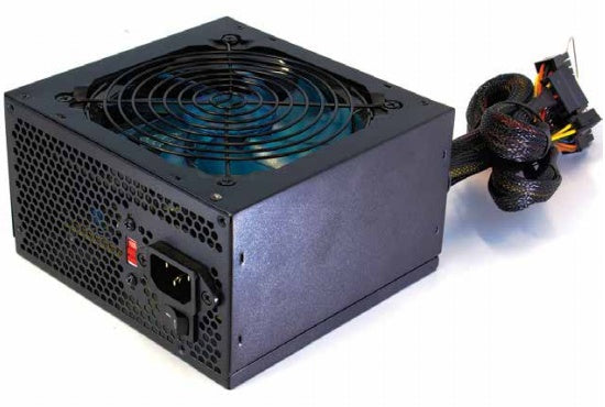 Fuente De Poder / Vorago Start The Game / Psu-200 Iluminada 600watts 2 X Sata Caja