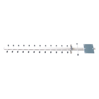 Antena Yagi De 1710-2170 Mhz, 15 Dbi De Ganancia Con Conector N Hembra.