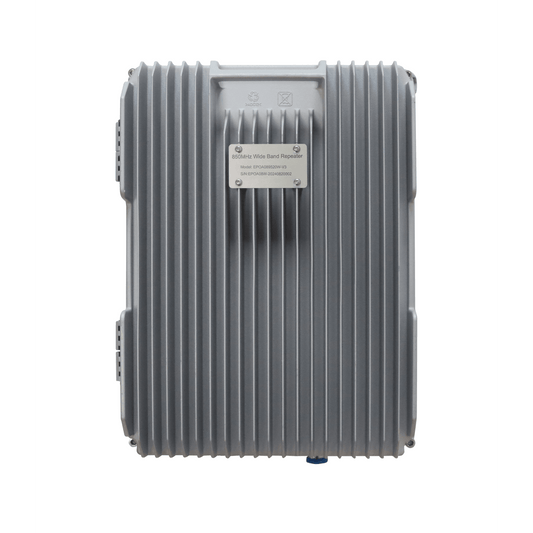 COBERTURA DE HASTA 5 km / Amplificador de Señal Celular / Banda 5, 850 MHz / 20 Watts de Potencia / Banda Ancha Multioperador / Protección Autoexcitación / Monitoreo USB / Gabinete IP65.